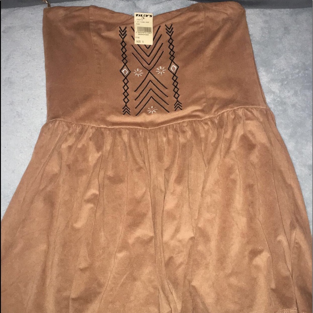 Tillys suede romper